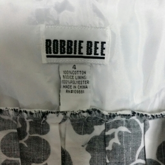Robbie Bee Dress - Picture 4 of 7
